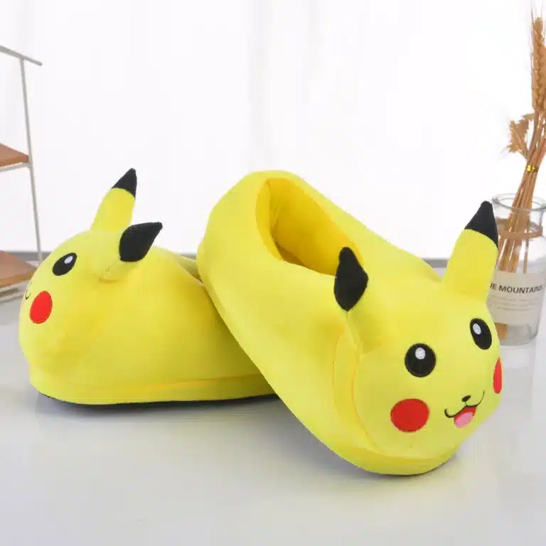 Pantoufle Pikachu Homme 5