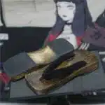 Tong en Bois Japonais 4