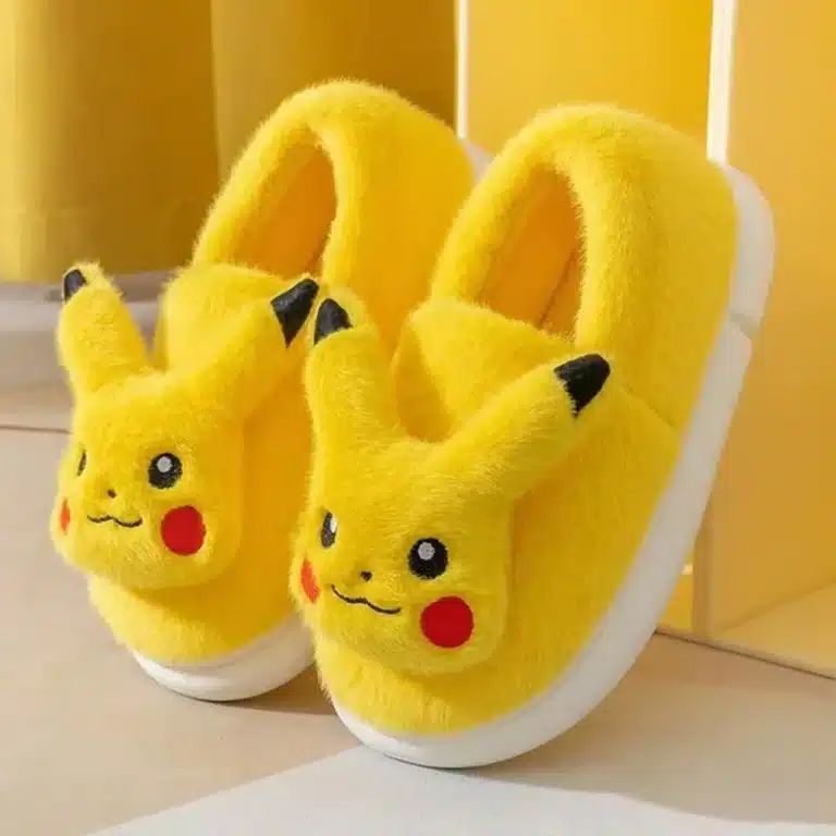 Pantoufle Pikachu Femme 1