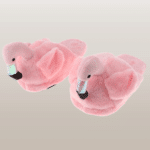 Pantoufles-flamant-rose-en-peluc__1_-removebg-preview
