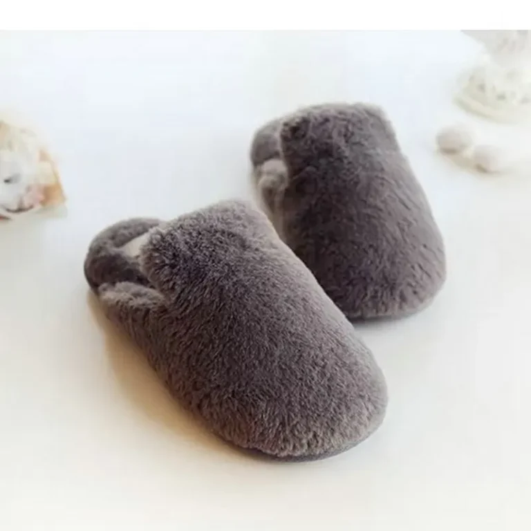 Chaussons Fourrure Gris 1