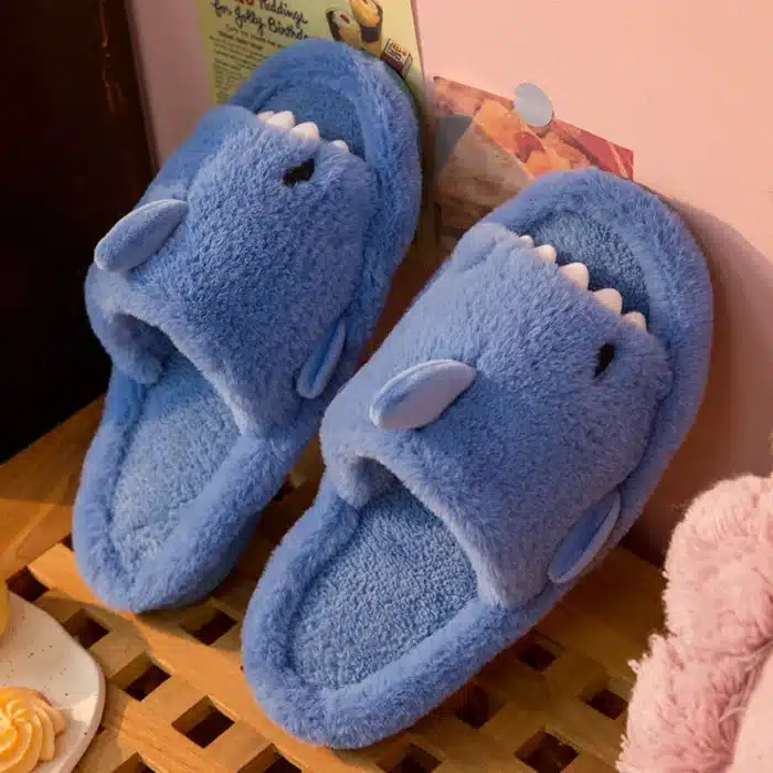 Pantoufle Requin 3