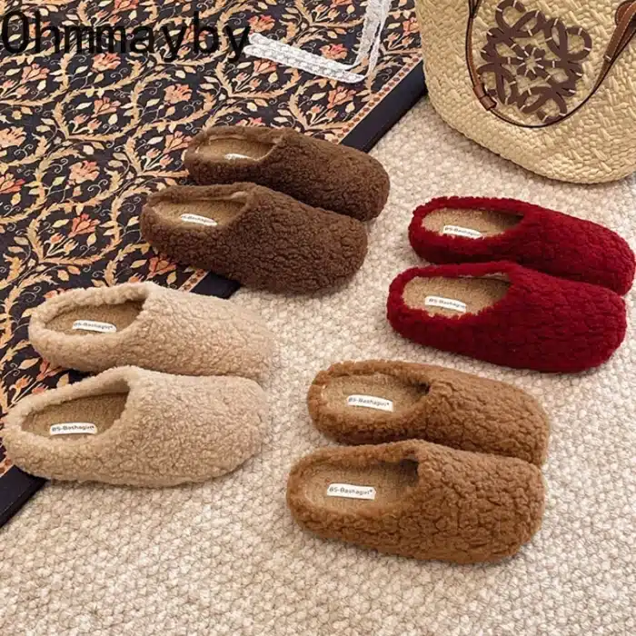 Pantoufle Molletonnée Femme 1