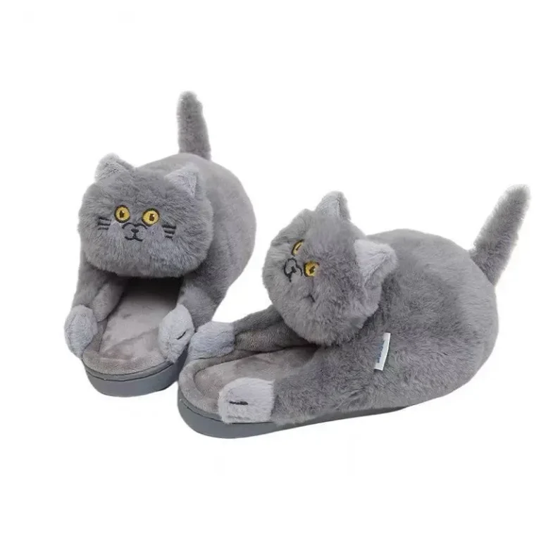 Chaussons Chat Accroché 4