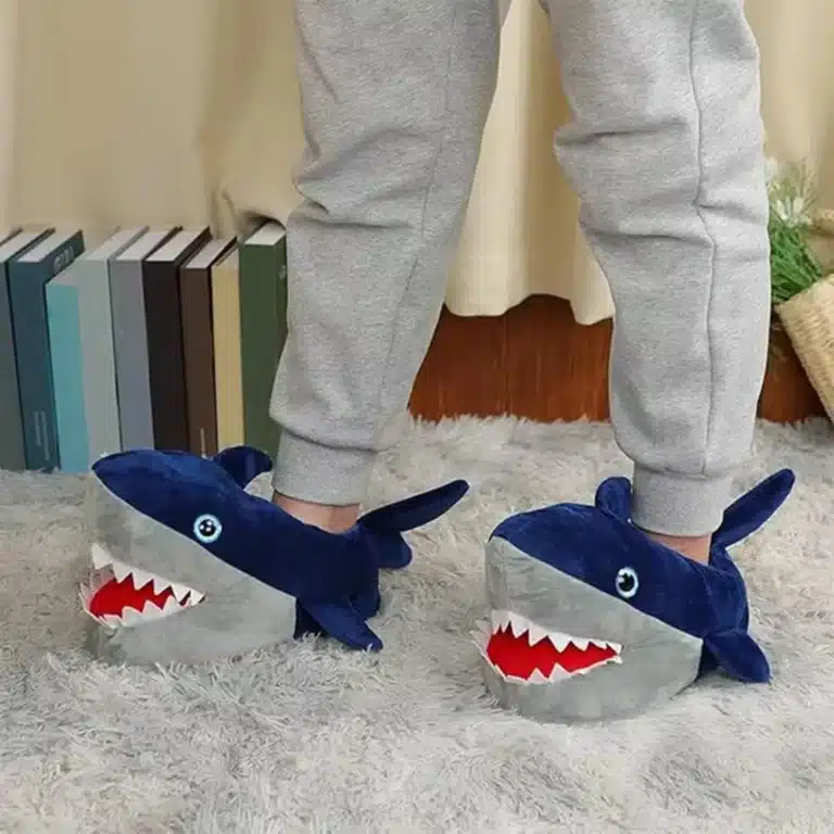Pantoufles Requin Bleu 2