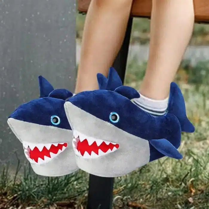 Pantoufles Requin Bleu 1