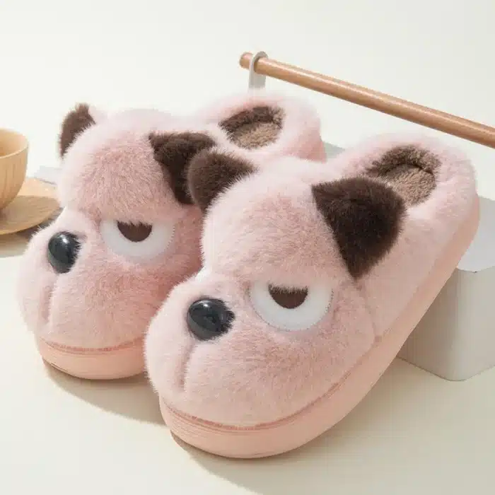 Pantoufles Chien Qui Boude 3