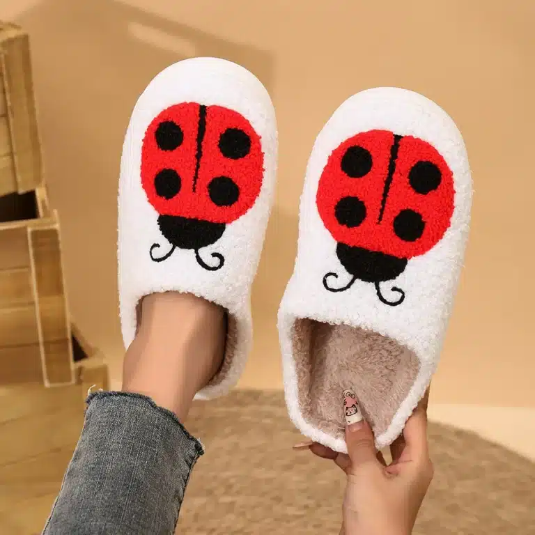 Pantoufles Coccinelle 4