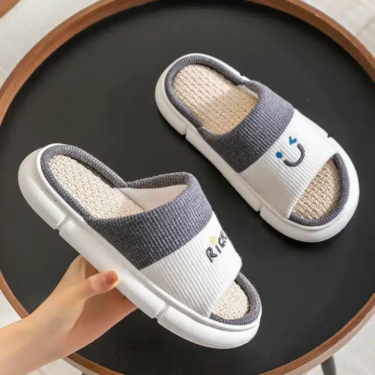 Pantoufles Smiley Lin 4