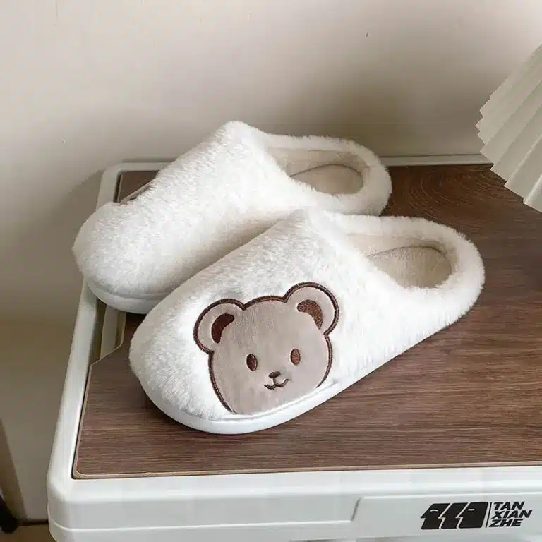 Pantoufles Tête d'Ours 1