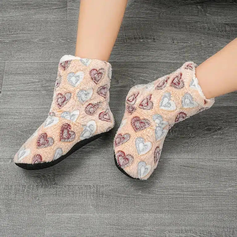 Chaussons Bottes Coeurs 1