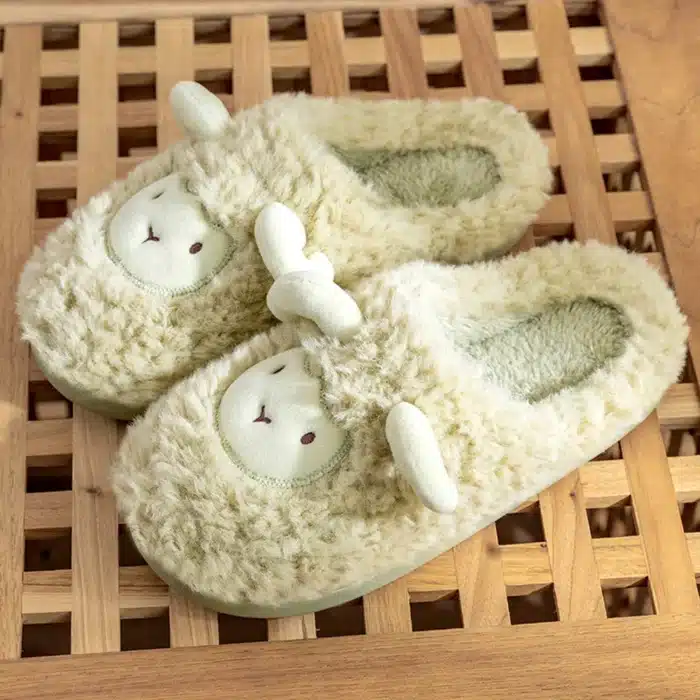 Pantoufles Peluche Mouton 8