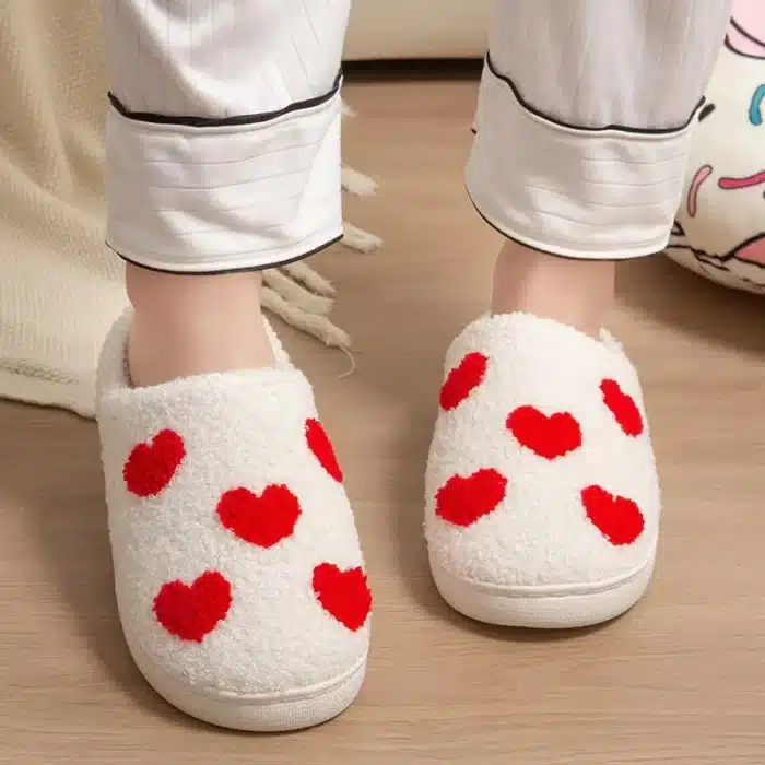 Pantoufles Coeurs Femme 5
