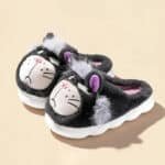 black_slippers