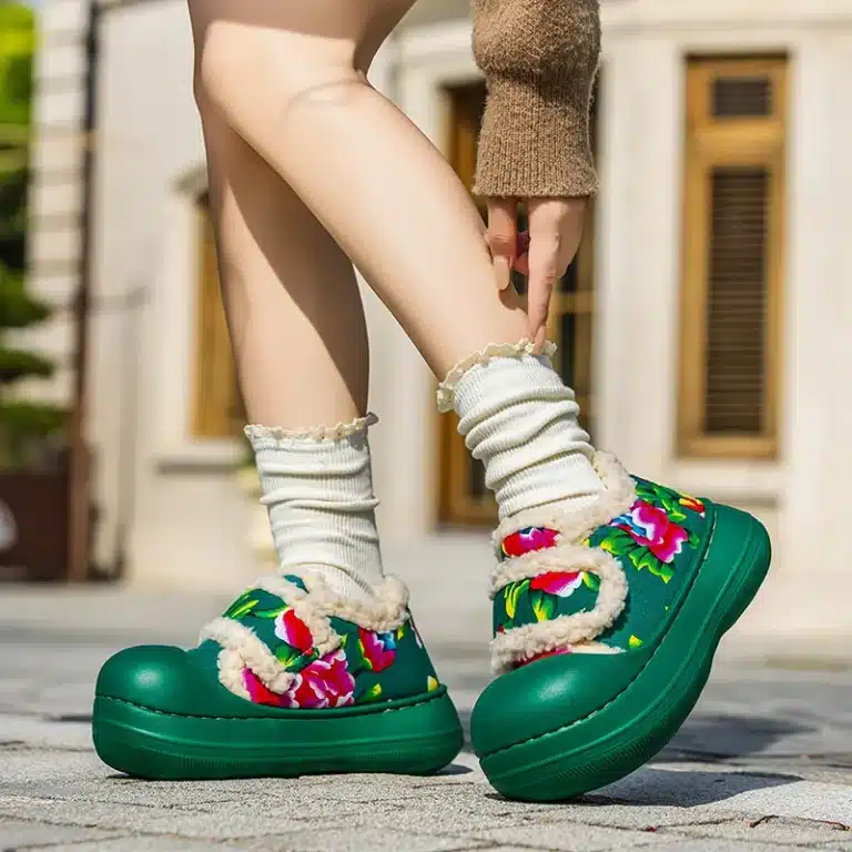 Pantoufles Chinoises Fermées 2