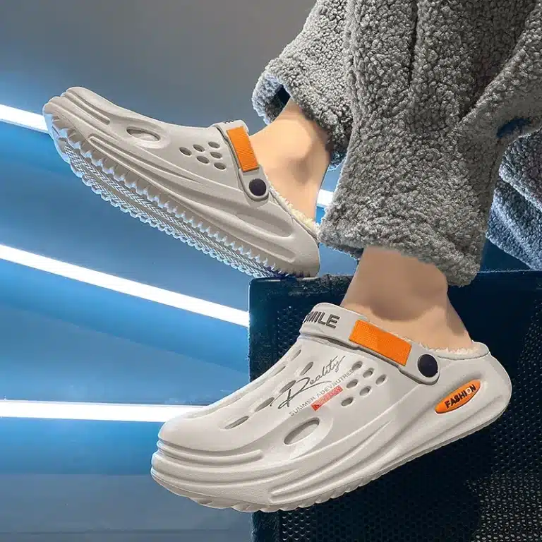 Pantoufles Crocks Hiver Homme 1