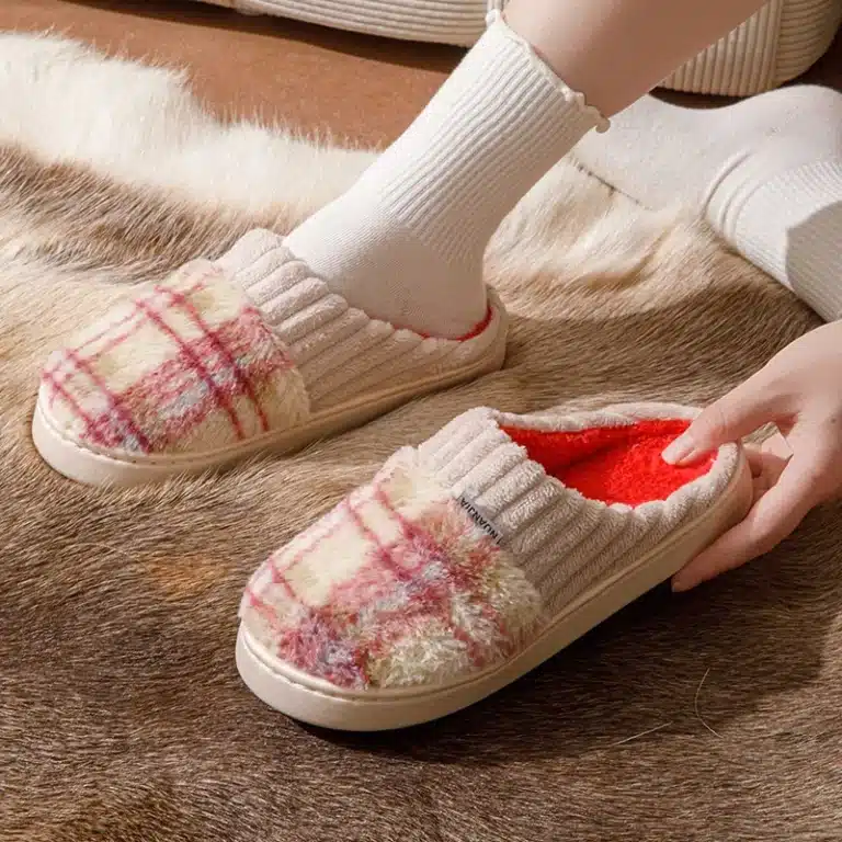 Pantoufles A Carreaux Femme 5