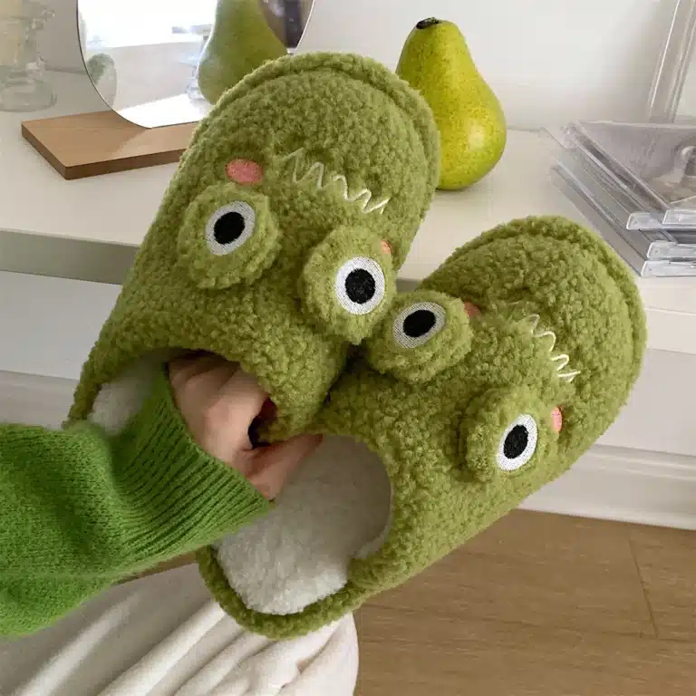 Pantoufle Grenouille Plate 1