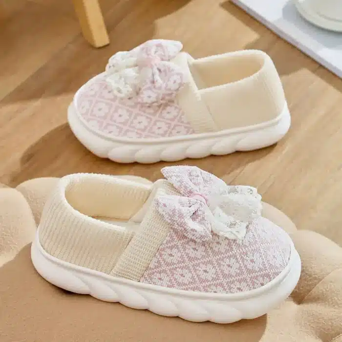 Pantoufles Fermées Avec Noeud 2