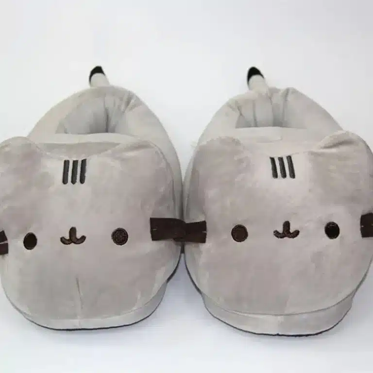 Chausson Chat Gris Kawaii Fermé 2