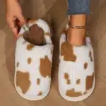 Pantoufles Peluche Inspiration Vache 2