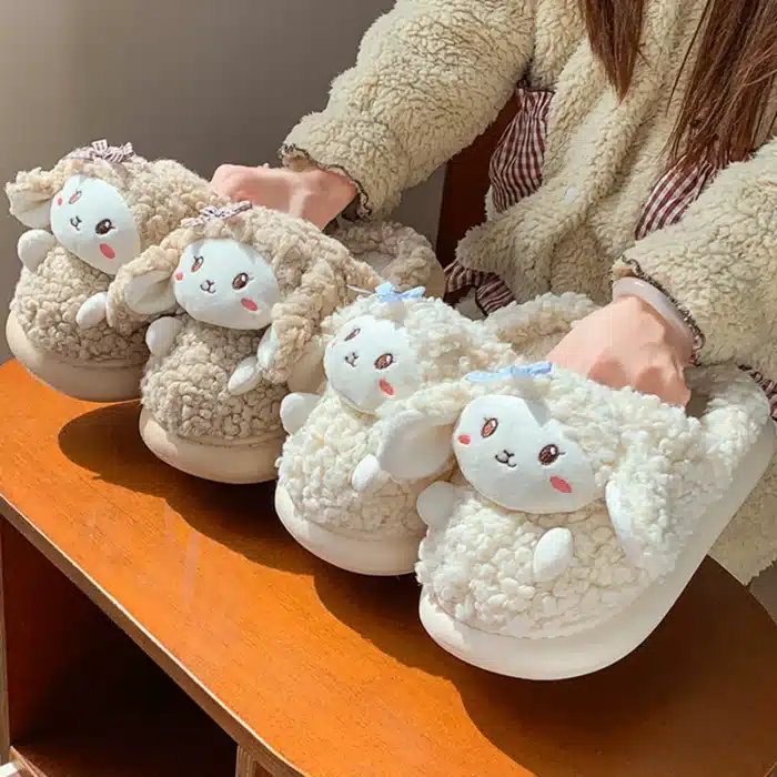 Pantoufle Mouton Peluche 3