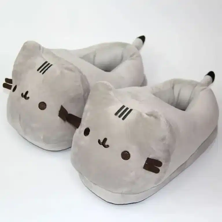 Chausson Chat Gris Kawaii Fermé 1