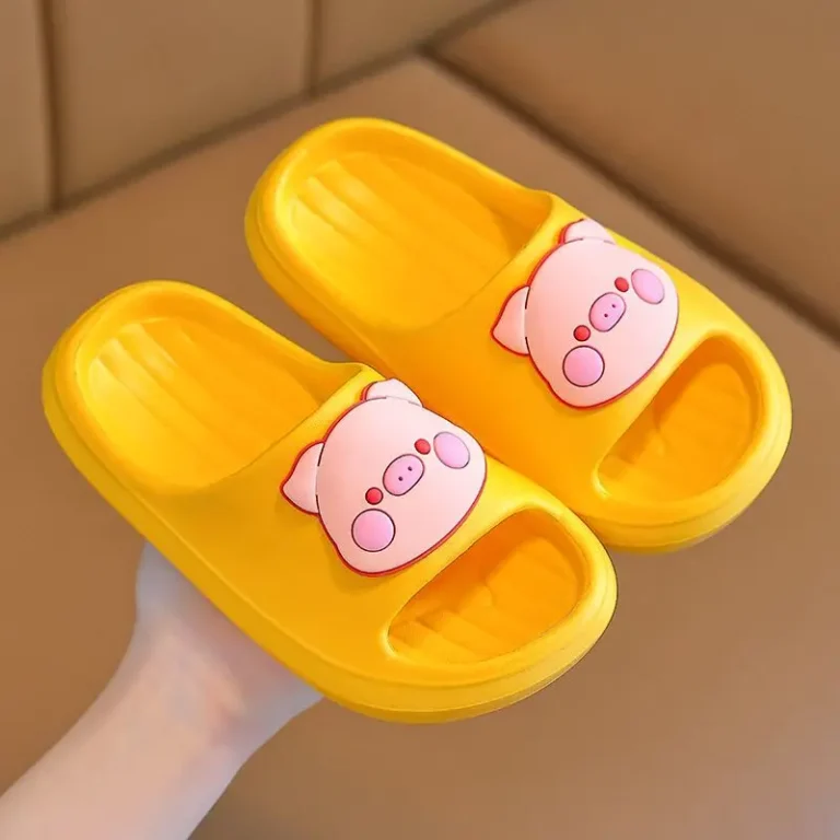 Claquettes Petit Cochon Mignon 1