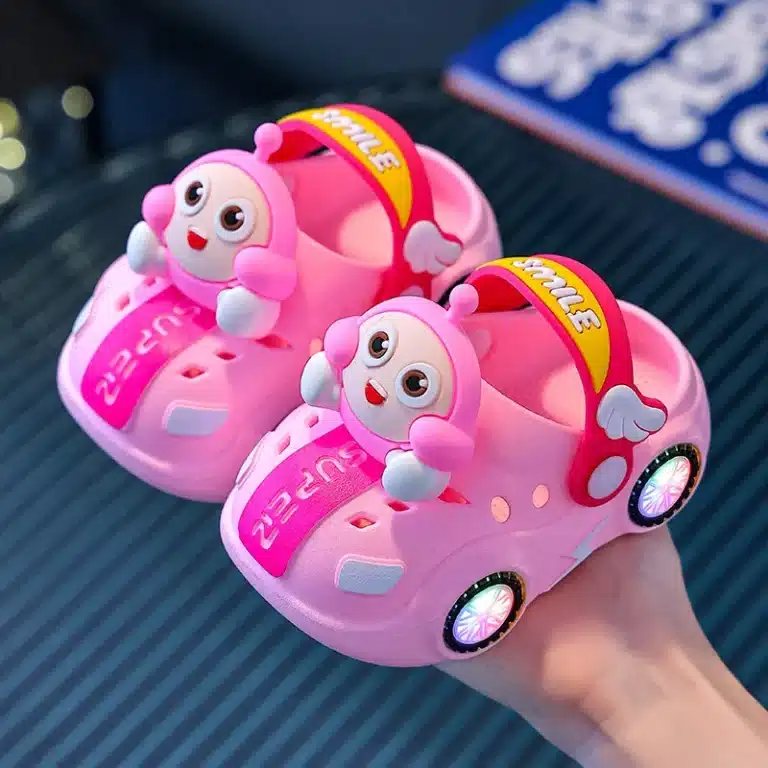 Chaussons Crocs Voitures Enfant 1