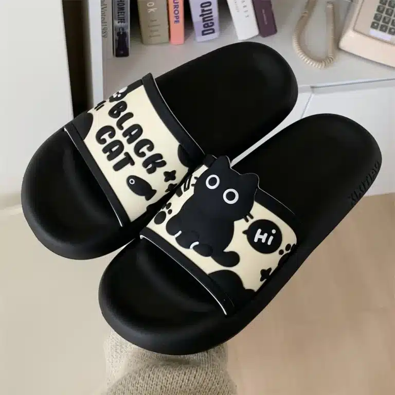 Claquettes Chat Noir Et Blanc 1