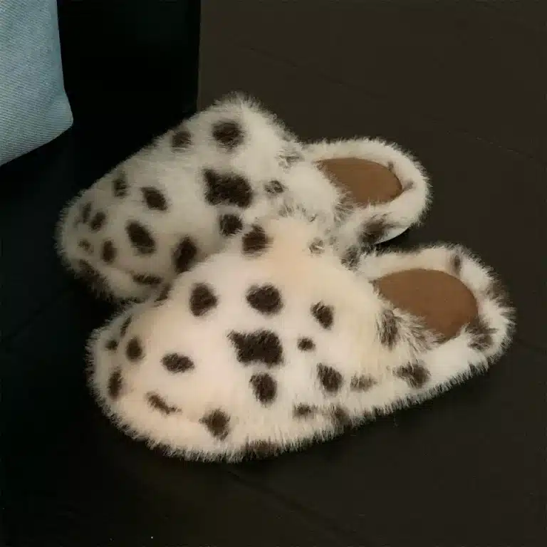 Chaussons Poilus Multicolores Pour Femme 2