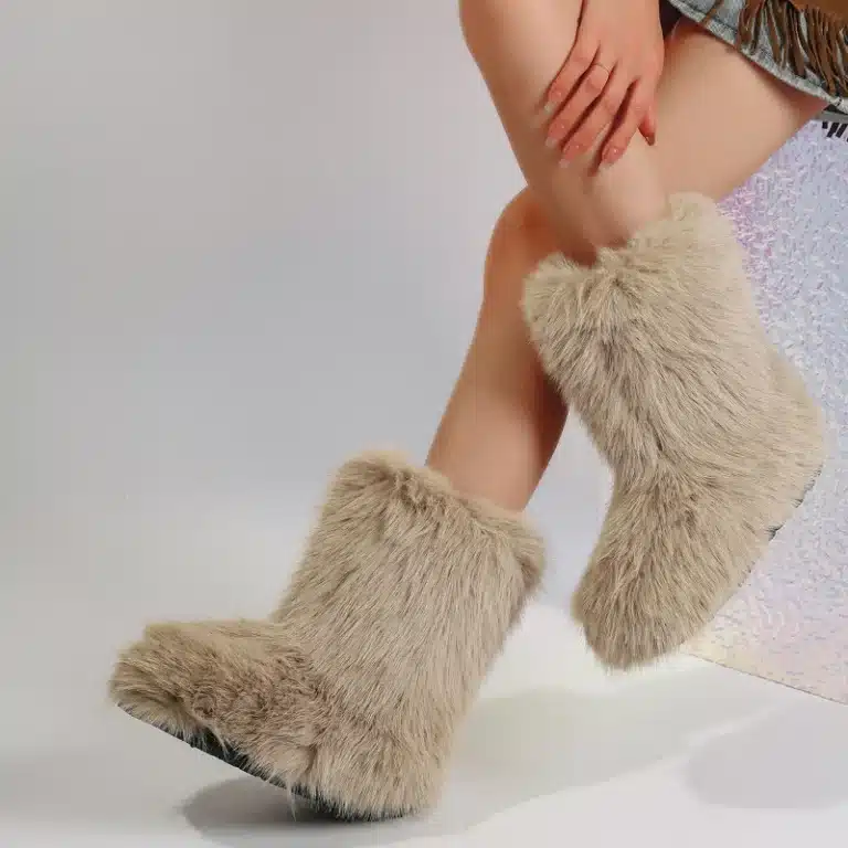 Chaussons Bottes Hautes Fausse Fourrure 5