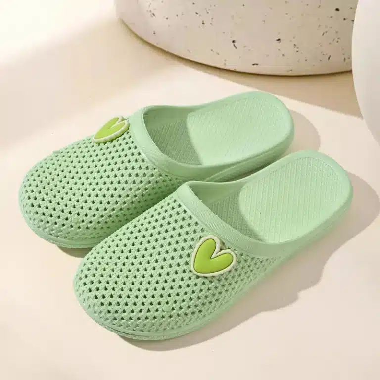 Chaussons Mules Respirantes Avec Coeur 2