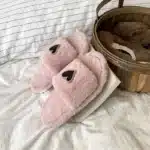 Chaussons Ouverts Avec Coeur 10
