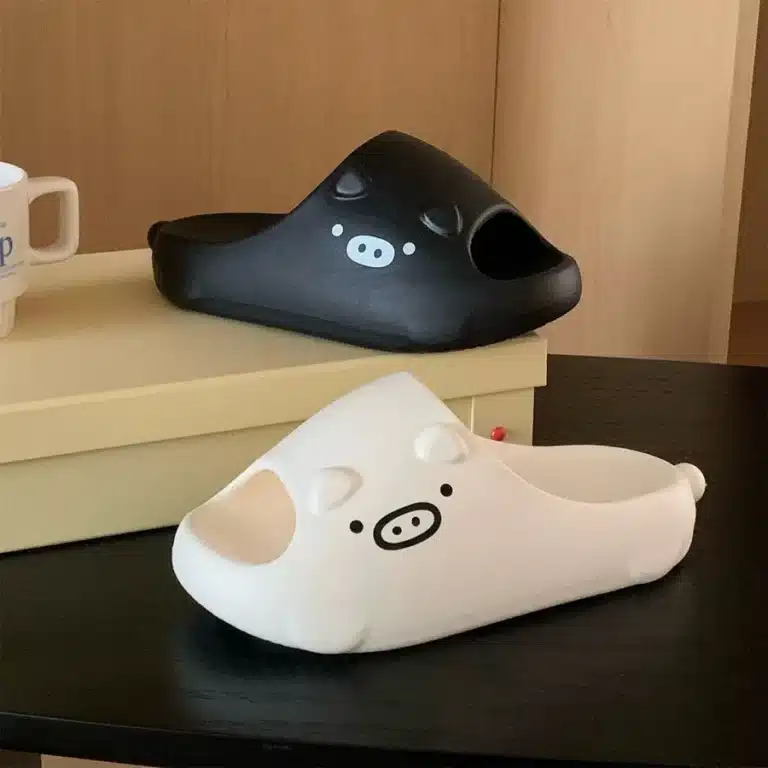 Claquettes Cochon Mignon Noir Et Blanc 2