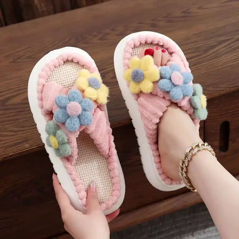 Pantoufles Croisées Avec Fleurs 5