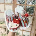 Pantoufles Hello Kitty Noël A Rayures 1