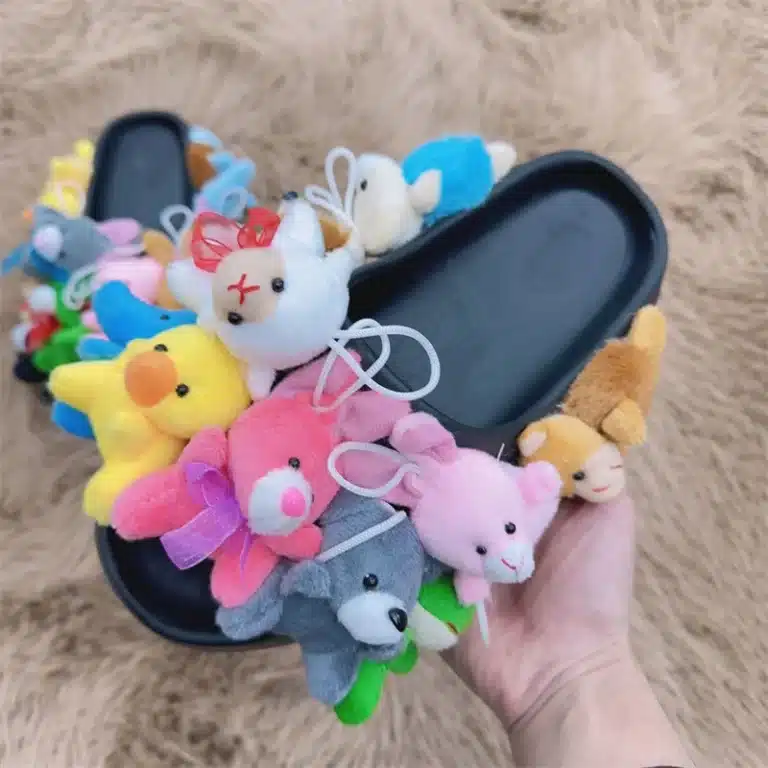 Chaussons Mini Peluches 1