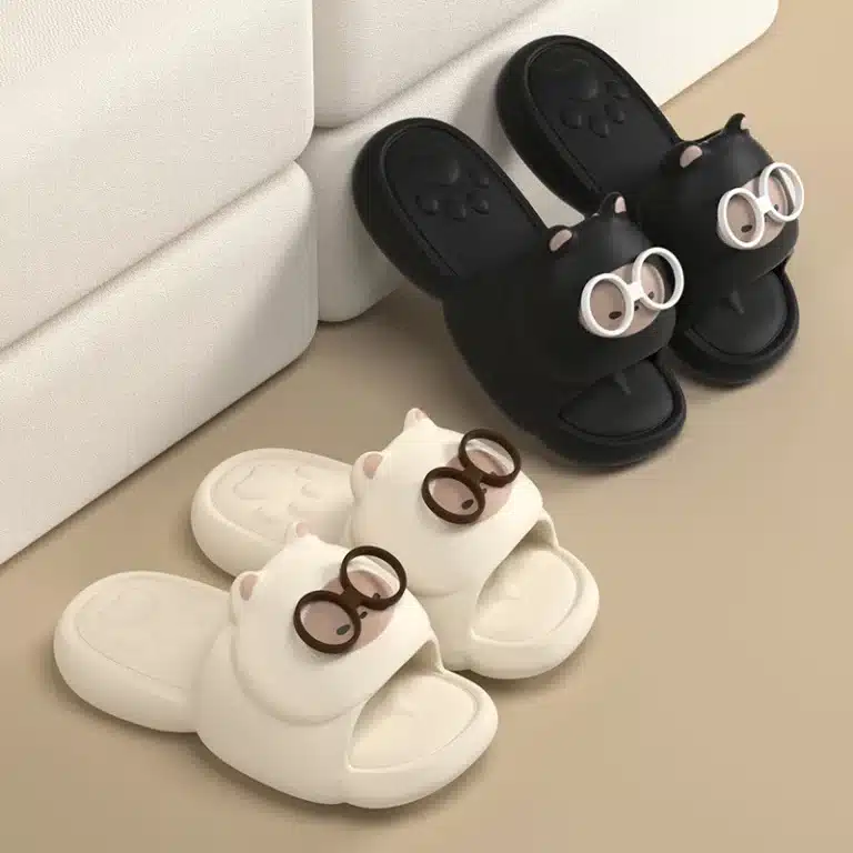 Claquettes Antidérapantes Animal À Lunettes 1