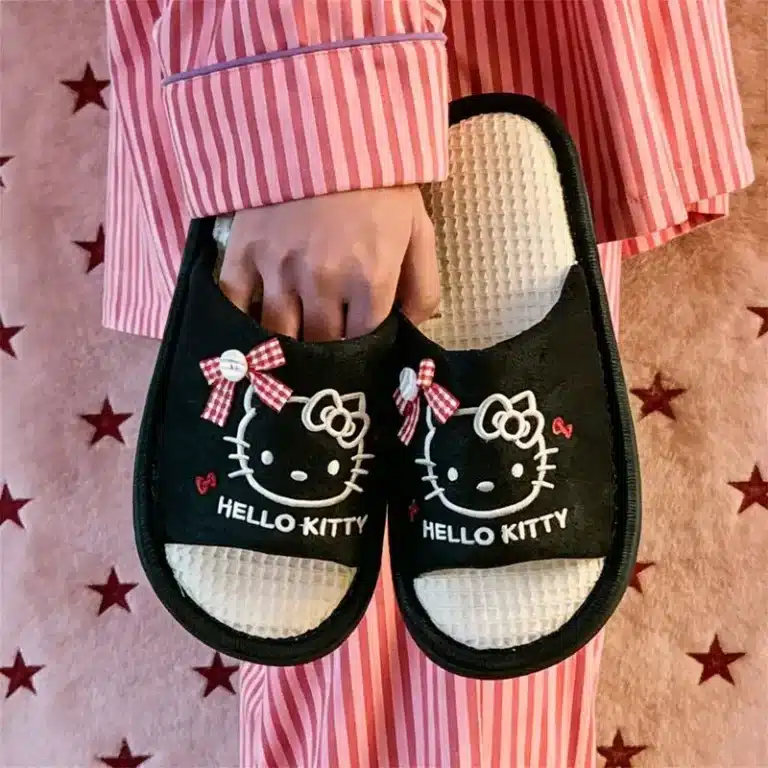 Pantoufles Eté Hello Kitty Noires 1