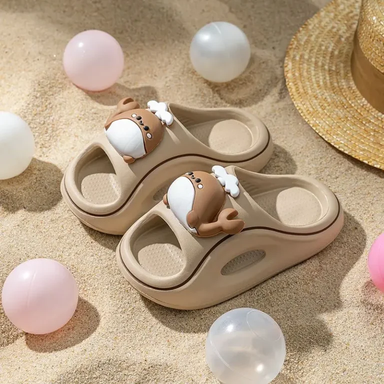 Claquettes Enfant Baleine Kawaii 2