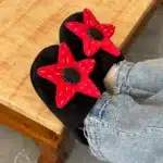 Pantoufles d'hiver en peluche pour femmes et hommes, chaussures d'intérieur à fleurs floues, chaussures simples, cadeaux de noël 2