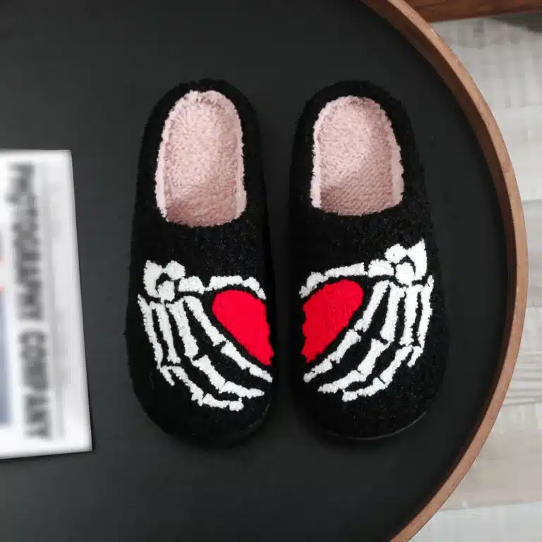 Pantoufles Halloween Squelette Coeur 2