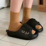 Claquettes Chat Noir Qui Boude 2