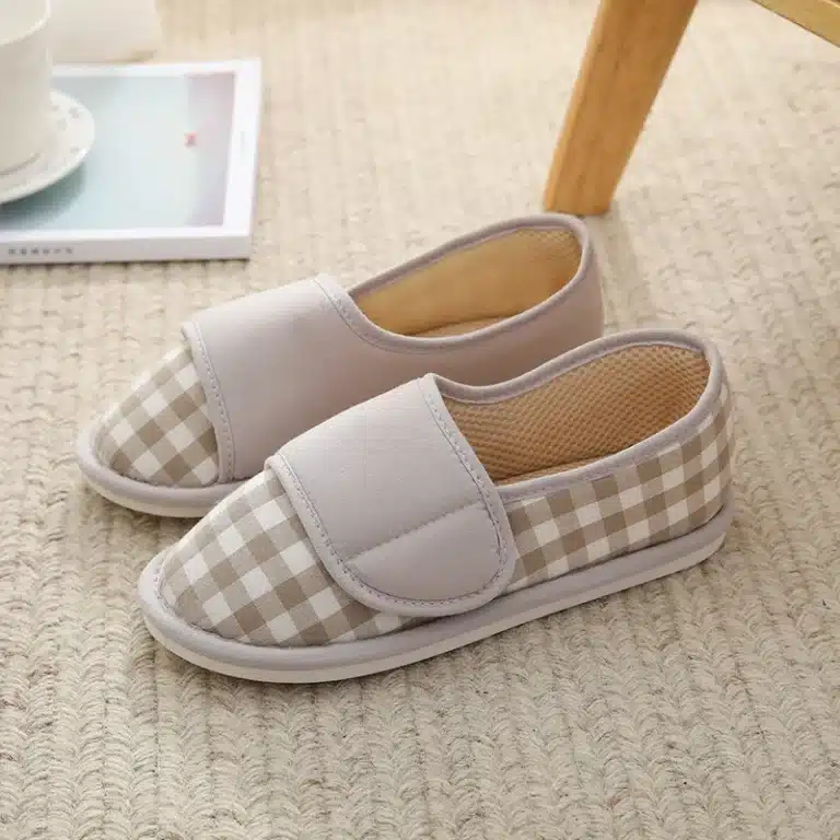 Chaussons Anti-Chute Femme 1