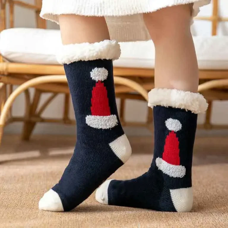 Chaussons Chaussettes Bonnet Père Noël 2