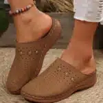 Chaussons Mules Compensées Élégantes Femme 1