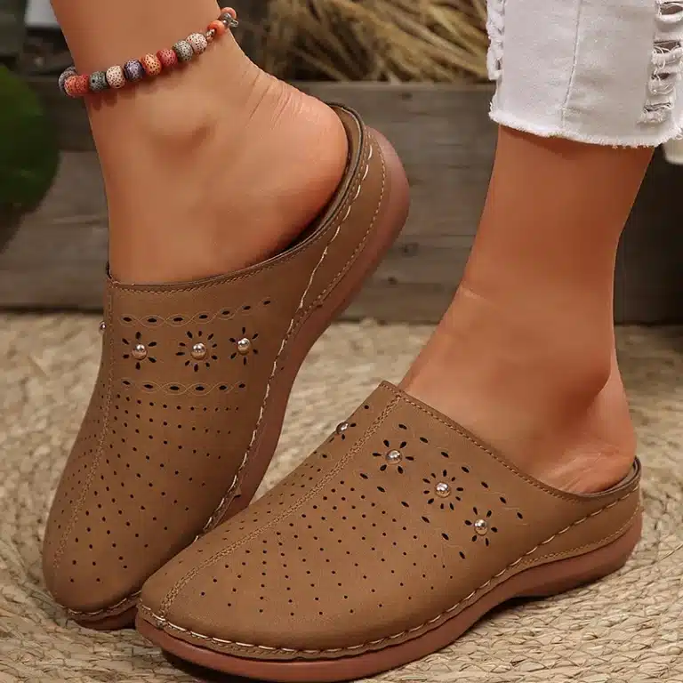 Chaussons Mules Compensées Élégantes Femme 1
