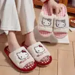 Pantoufles Hello Kitty A Carreaux 1