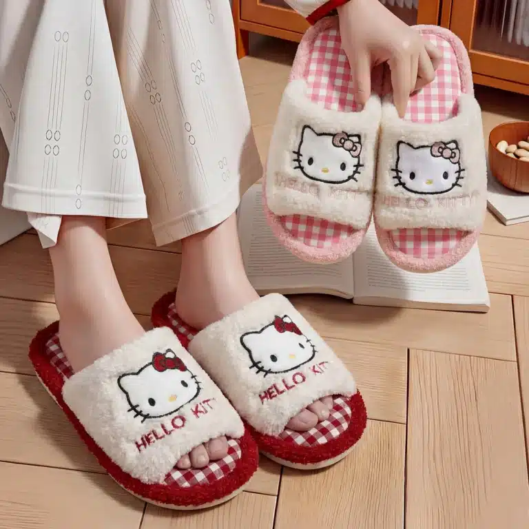 Pantoufles Hello Kitty A Carreaux 1